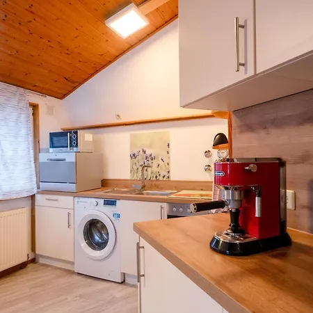 Charmantes 1-zimmer Loft - Parkplatz - Bushaltestelle * Niefern-Öschelbronn