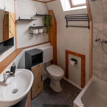 Charmantes 1-zimmer Loft - Parkplatz - Bushaltestelle